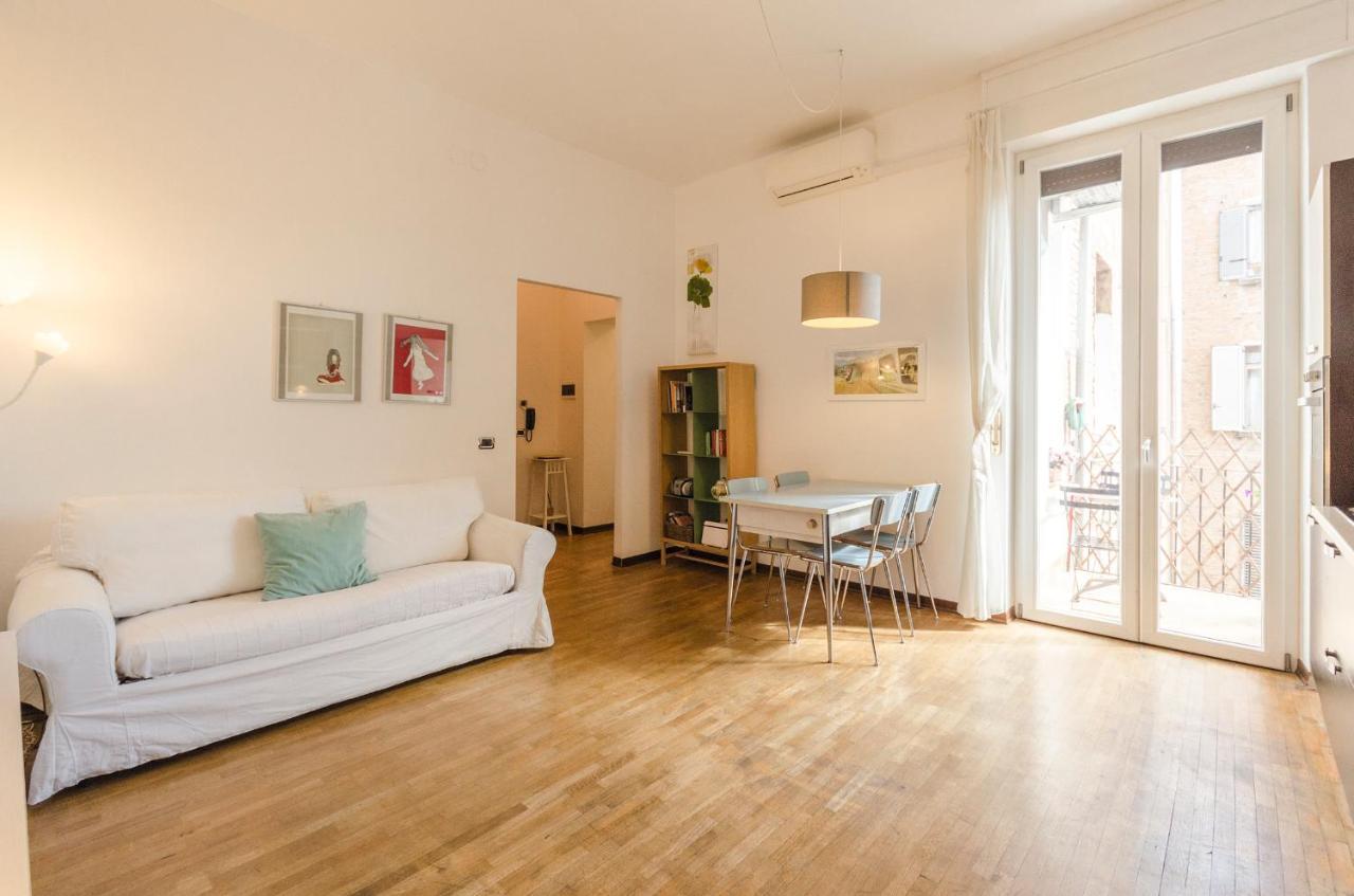 Inner Bo, Terrazzino Vista Tetti In Centro Storico 博洛尼亚 外观 照片